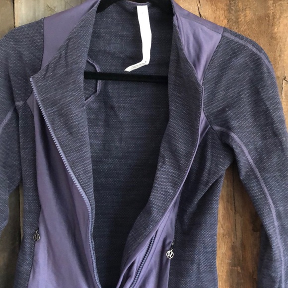 Lululemon athletic sweater - Picture 2 of 4